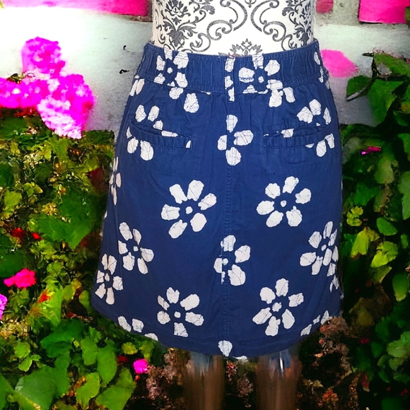 UNBRANDED Reversible Mini Skirt- Small - Picture 2 of 12